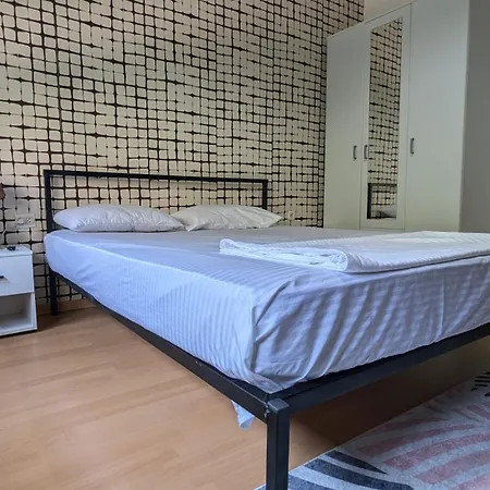 Lungro's Square * Üsküp