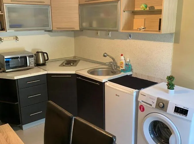 Апартаменти Lungro's Square *